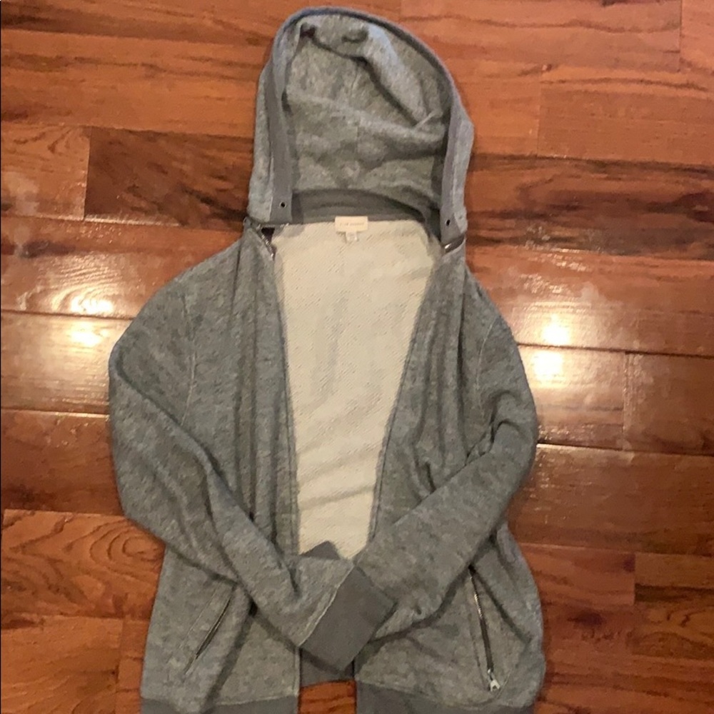Men’s outdoor wear